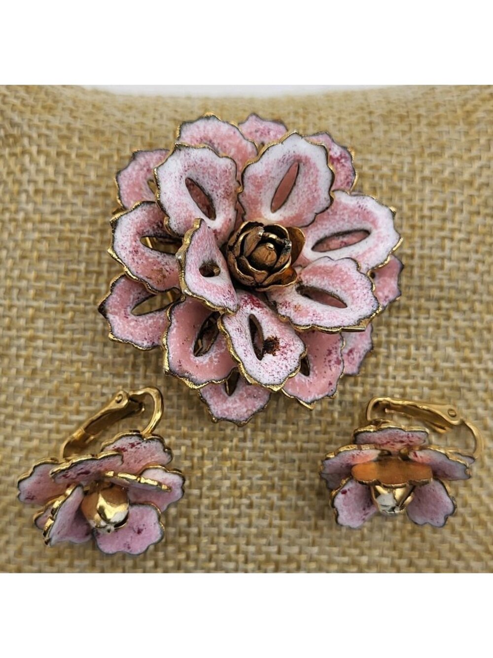 Vintage Pink Enamel 3D Flower Clip Earrings Brooch pin MCM Estate Jewelry set